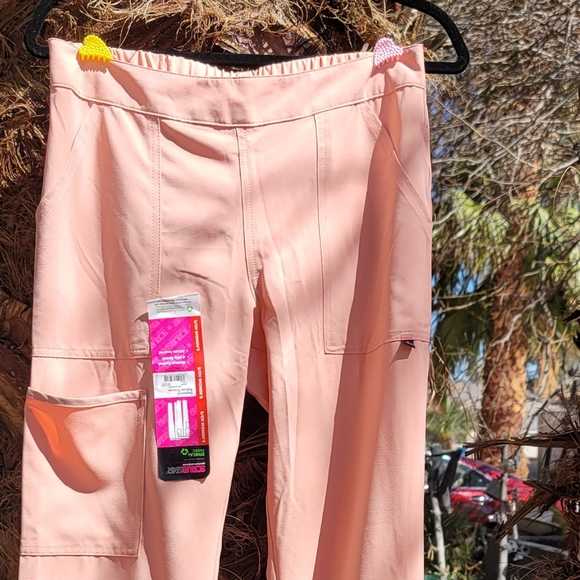 NWT MOISTURE CONTROL 4 WAY STRETCH SCRUB BOTTOMS - Picture 4 of 4